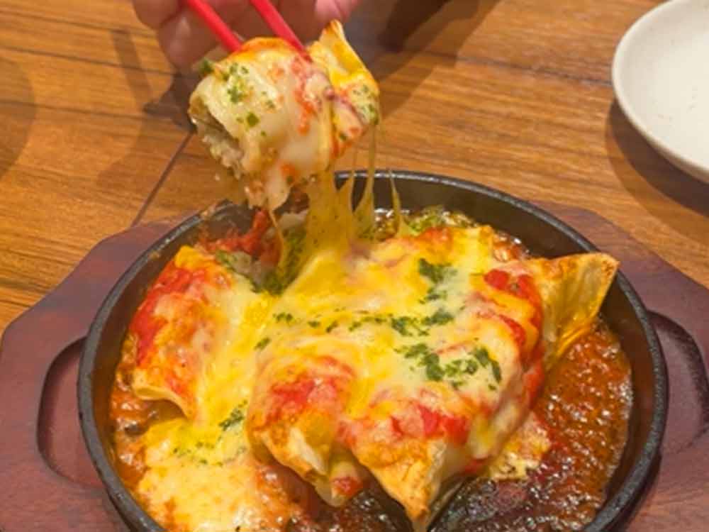 大衆イタリアン酒場　餃子